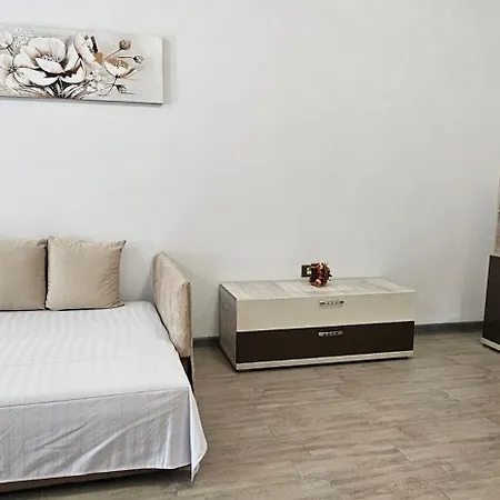 Apartamento By Alezzi Prima Linie La Mare Piscina Interioara Si Exterioara Năvodari