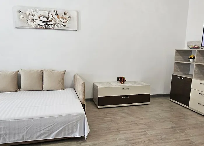 公寓 By Alezzi Prima Linie La Mare Piscina Interioara Si Exterioara 那沃达利